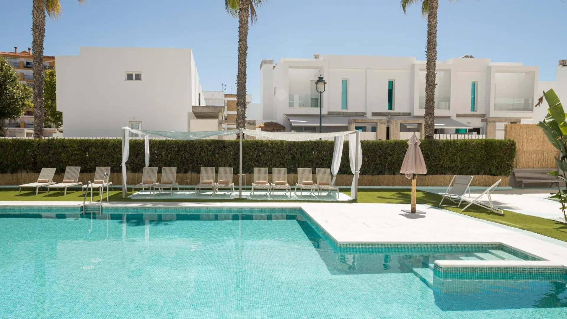 Lan Suites Antilla Playa La Antilla