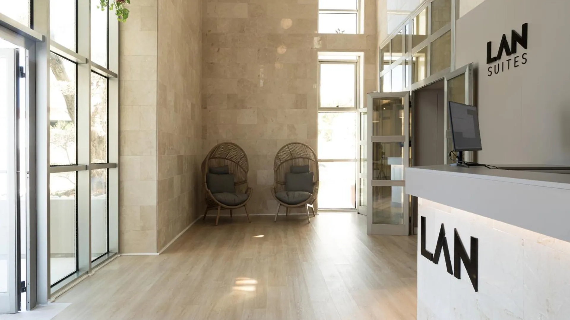 Lan Suites Antilla Playa La Antilla Aparthotel