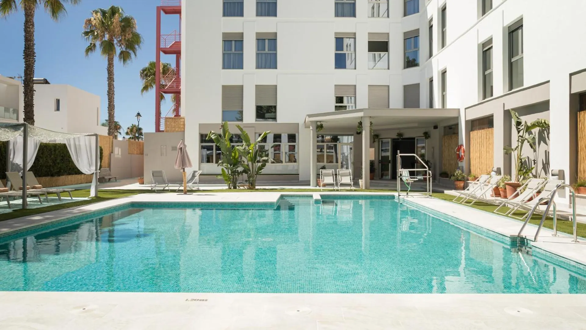 Aparthotel Lan Suites Antilla Playa La Antilla